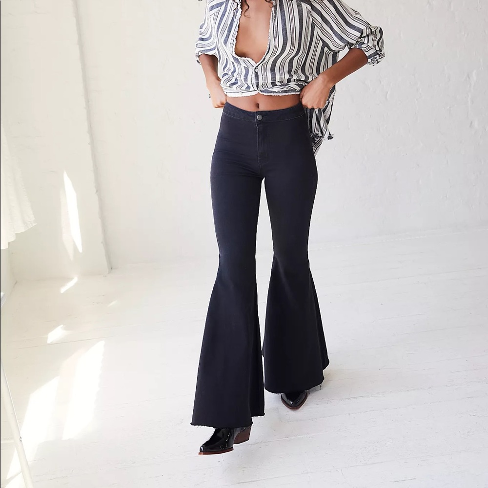 Free People just float on flare jeans 27